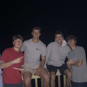 Meet your Posher, Ethan